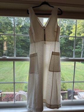 Banana Republic Cream V-Neck Midi Dress with Patch Pockets